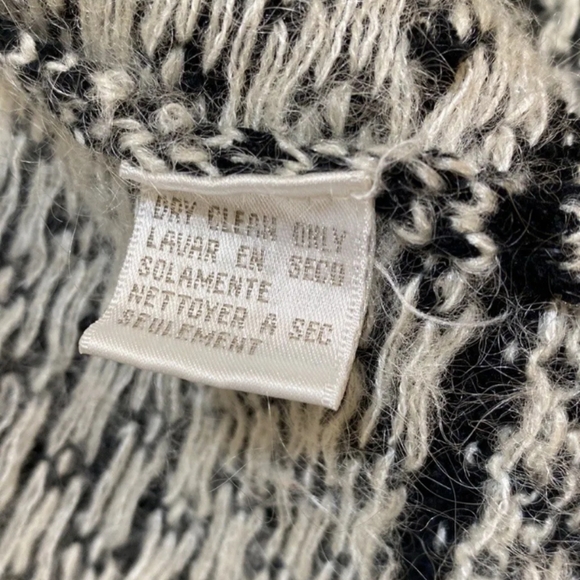 Jones NY Sport | Wool Blend Fair Isle Nordic Print Black White Cardigan Sweater - Picture 3 of 8